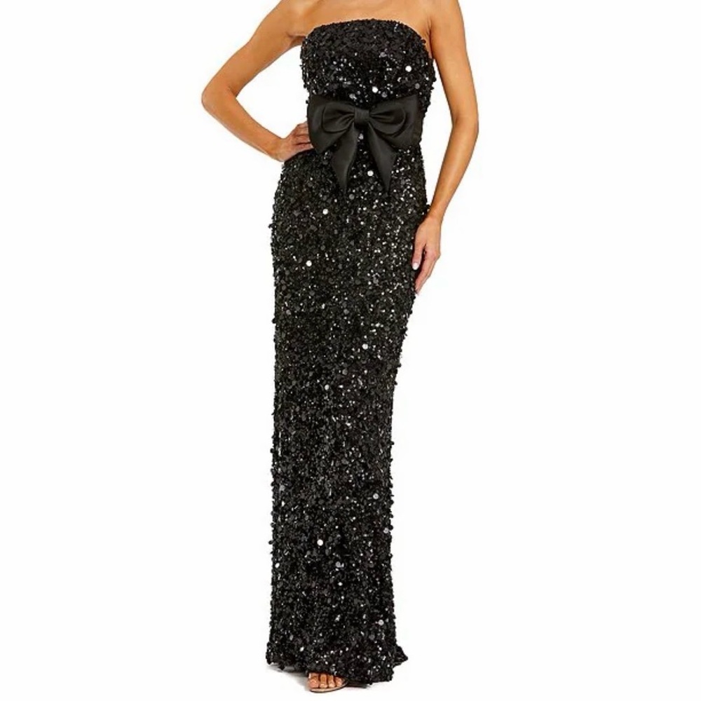 Ieena for Mac Duggal - Elegant Black Strapless Evening Gown size 4